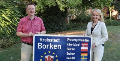 Borken grüßt seine sechs Partnerstädte
